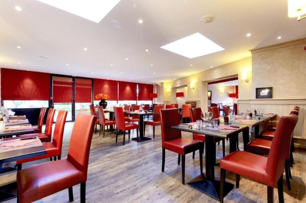 Las mejores ofertas de Kyriad Cholet Cholet