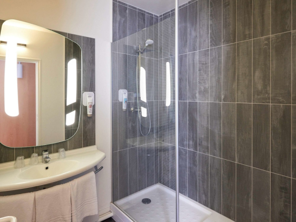 Las mejores ofertas de ibis Cholet Cholet 