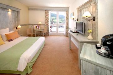 Las mejores ofertas de HOTEL MERCURE MILLAU Millau
