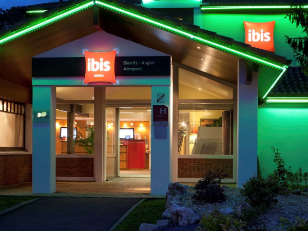 Las mejores ofertas de ibis Biarritz Anglet Aéroport Anglet 