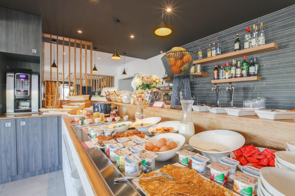 Las mejores ofertas de Inter-Hotel Reims La Neuvillette Reims