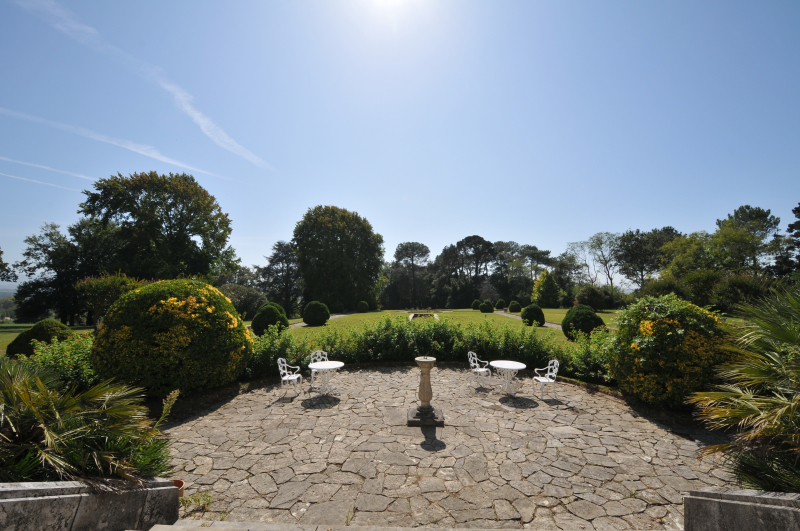 Las mejores ofertas de Chateau Du Clair De Lune Biarritz 