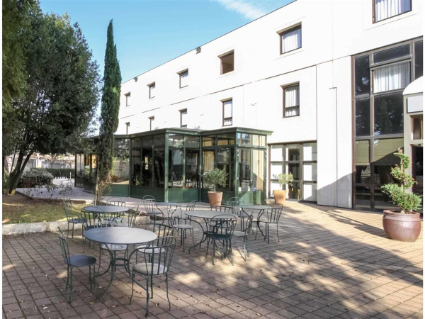 Las mejores ofertas de Mercure Niort Marais Poitevin Hotel Ile de Ré