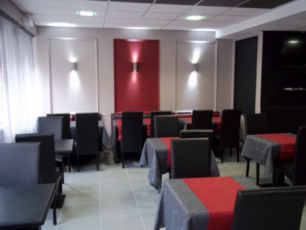 Las mejores ofertas de Hotel La Coupole Lourdes