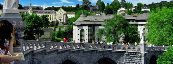 Las mejores ofertas de Notre Dame Auxiliatrice Lourdes