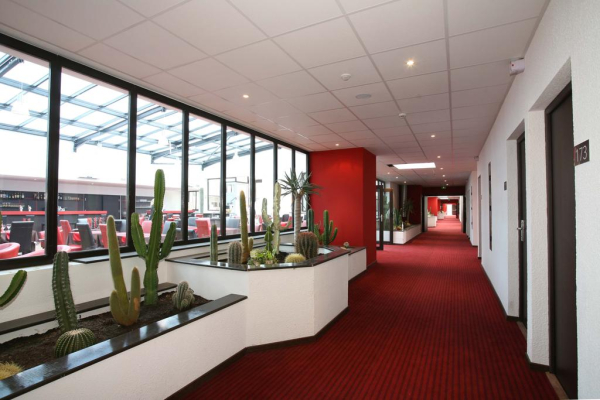 Las mejores ofertas de Zenia Hotel & Spa Cambrai 