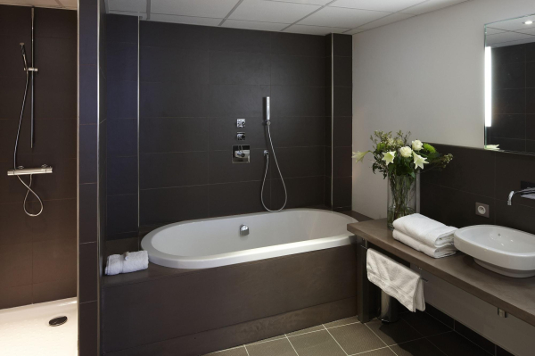 Las mejores ofertas de Edgar Hotel & Spa Singuliers Hotel Saint-brieuc