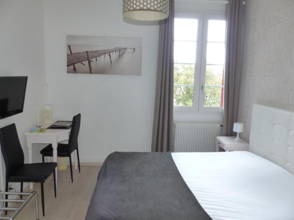 Las mejores ofertas de Hotel Au Colombier Du Touron Agen