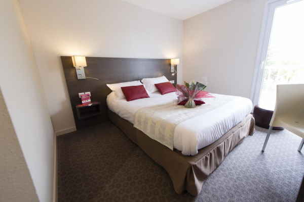 Las mejores ofertas de The Originals City Hôtel Le Louisiane, Belfort Sud Belfort 
