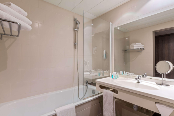 Las mejores ofertas de Best Western Plus Hotel Admiral La Tour-de-salvagny