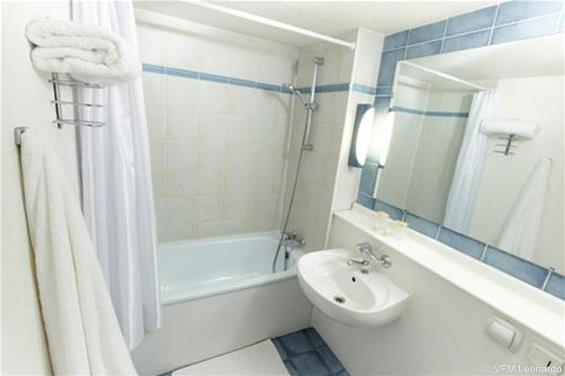 Las mejores ofertas de CAMPANILE BOURGES NORD - ST DOULCHARD Bourges 