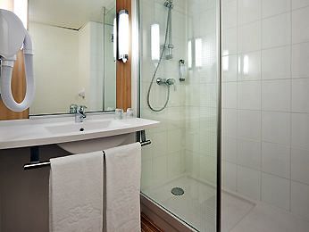 Las mejores ofertas de IBIS METZ CENTRE GARE Metz 