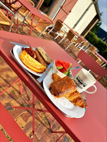 Las mejores ofertas de Kyriad Montargis - Amily Montargis