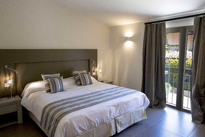 The Originals Hotel Golf Chateau de la Begude