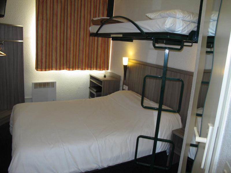 Initial By Balladins Bethune