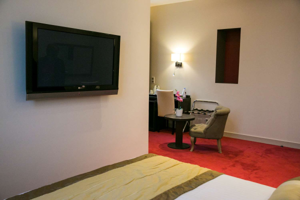 Las mejores ofertas de Best Western Hotel De France Chinon