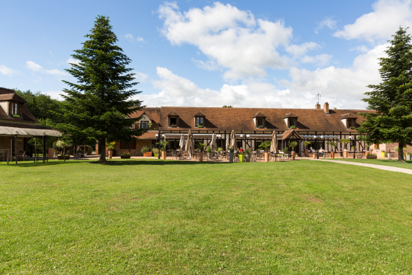 Las mejores ofertas de L'Orée des Chênes, The Originals Relais La Ferté-saint-aubin