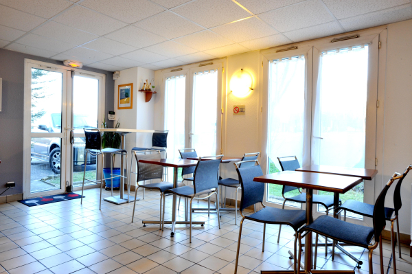 Las mejores ofertas de Welcomotel Limoges Limoges