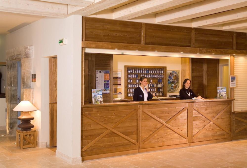 RÉSIDENCE MADAME VACANCES CAMI RÉAL