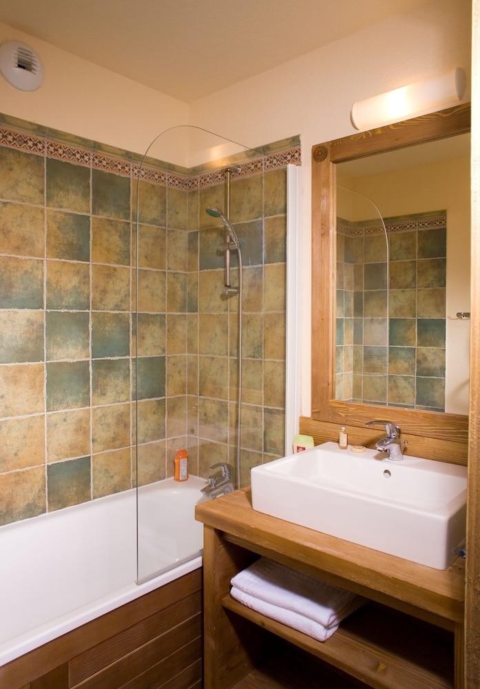 RÉSIDENCE MADAME VACANCES CAMI RÉAL