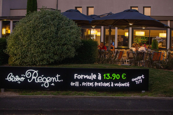 Las mejores ofertas de Ibis Styles Clermont-Ferrand Le Brézet Airport Clermont-ferrand