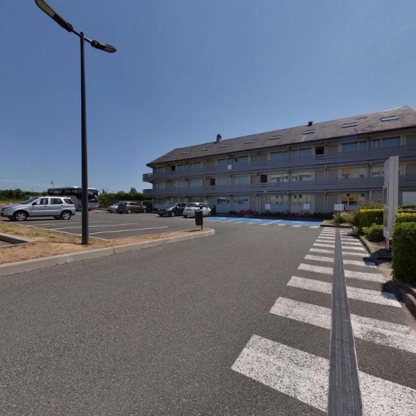 Las mejores ofertas de Campanile ROISSY -Saint Witz Saint-witz 