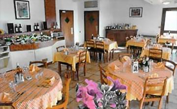 Las mejores ofertas de INTER HOTEL ORLEANS NORD Saran