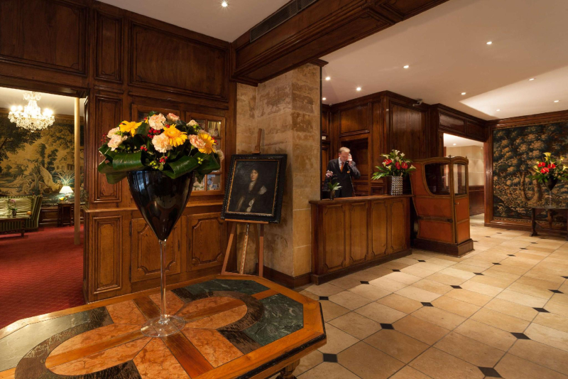 Las mejores ofertas de Amarante Beau Manoir Paris