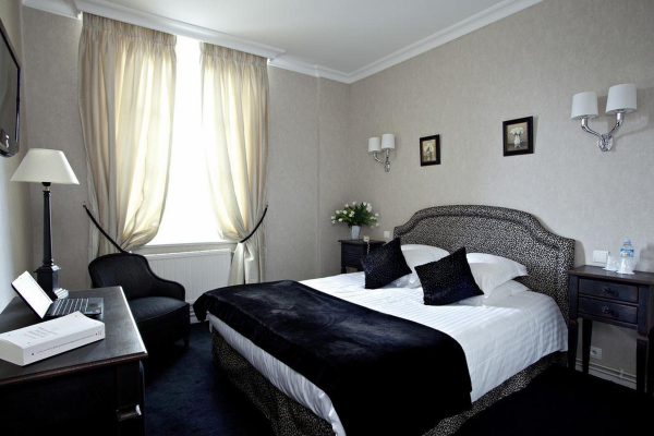Las mejores ofertas de Hotel de l'Univers Arras