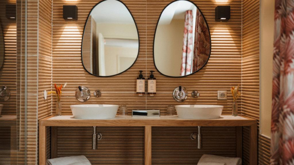 Las mejores ofertas de Indigo Bordeaux Centre Chartrons, an IHG Hotel Bourdeaux