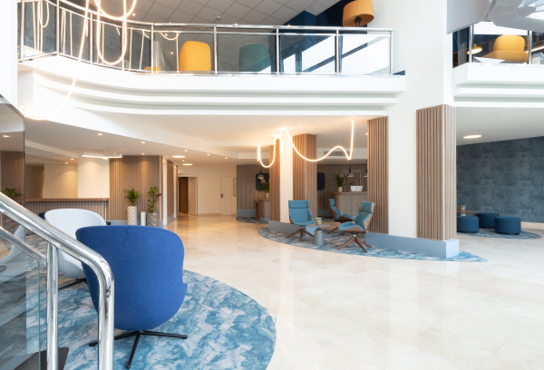 Las mejores ofertas de Radisson Hotel Nice Airport Nizas
