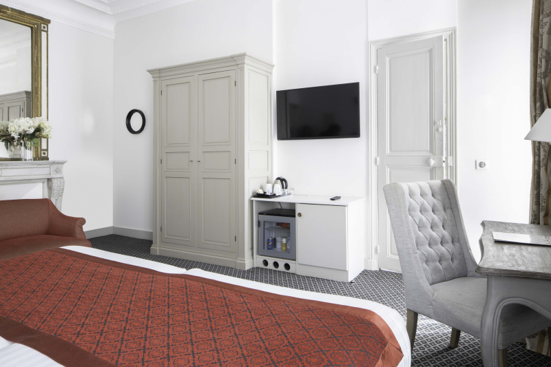 Las mejores ofertas de Bradford Elysees Astotel Paris