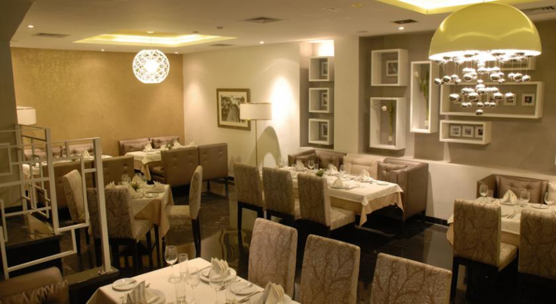 Las mejores ofertas de IMPERIAL CASABLANCA HOTEL  Casablanca