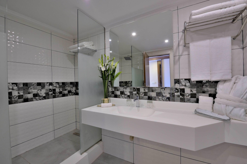 Las mejores ofertas de Kenzi Basma Casablanca