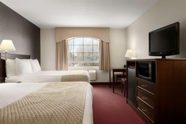 Las mejores ofertas de Days Inn & Suites By Wyndham Brandon Brandon