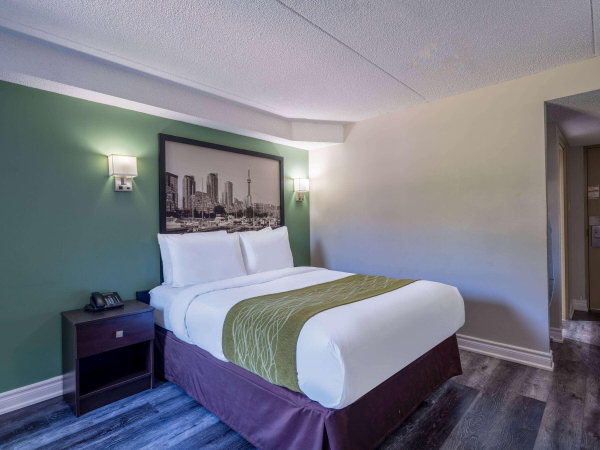 Las mejores ofertas de Super 8 by Wyndham Toronto East Toronto