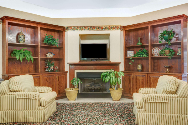 Las mejores ofertas de Days Inn By Wyndham Burlington East Haw River