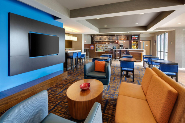 Las mejores ofertas de Courtyard Grand Rapids Airport East Grand Rapids