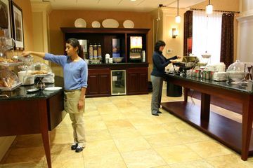 Las mejores ofertas de HAMPTON INN SUITES SEVIERVILLE Kodak