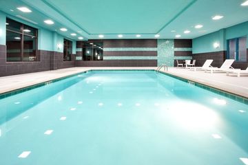 Las mejores ofertas de HOLIDAY INN EXPRESS HOTEL & SUITES NORFOLK AIRPORT Norfolk