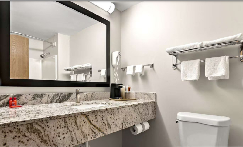 SureStay Plus Hotel by Best Western Tulsa East