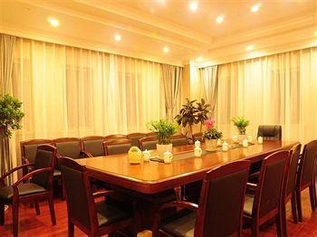 GreenTree Inn Shanghai Minhang Development Zone Subway