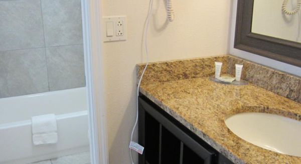 Las mejores ofertas de LANTERN INN & SUITES Sarasota