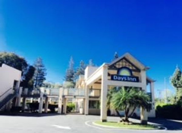 Las mejores ofertas de Days Inn by Wyndham Redwood City Redwood City 