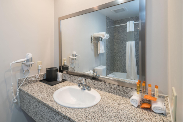 Las mejores ofertas de Hotel Aura San Bruno 