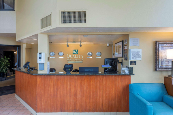 Las mejores ofertas de Quality Inn & Suites Camarillo Camarillo