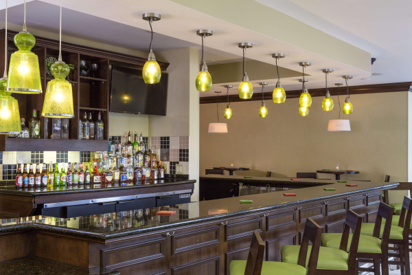 Las mejores ofertas de Hilton Garden Inn Hampton Coliseum Central Hampton