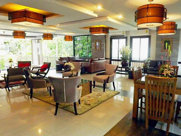 Las mejores ofertas de Romena Grand Hotel Chiang Mai