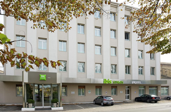 Las mejores ofertas de ibis Styles Parma Toscanini Parma