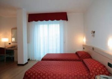 Las mejores ofertas de HOTEL HELIOS Venecia